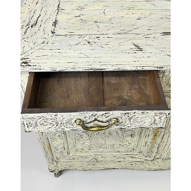 White Period French Provincial Louis XV White Washed Credenza or Sideboard For Sale - Image 8 of 18