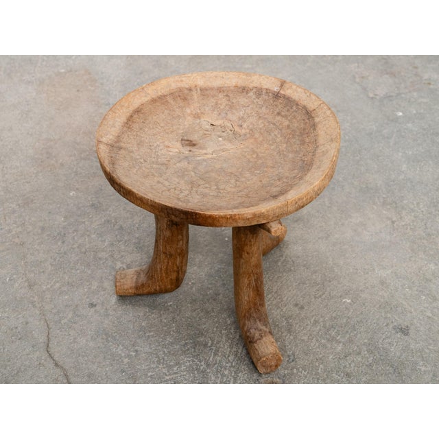 Vintage Ethiopian Monoxylous Tripod Stool in Wanza Wood, 1950s For Sale - Image 3 of 8