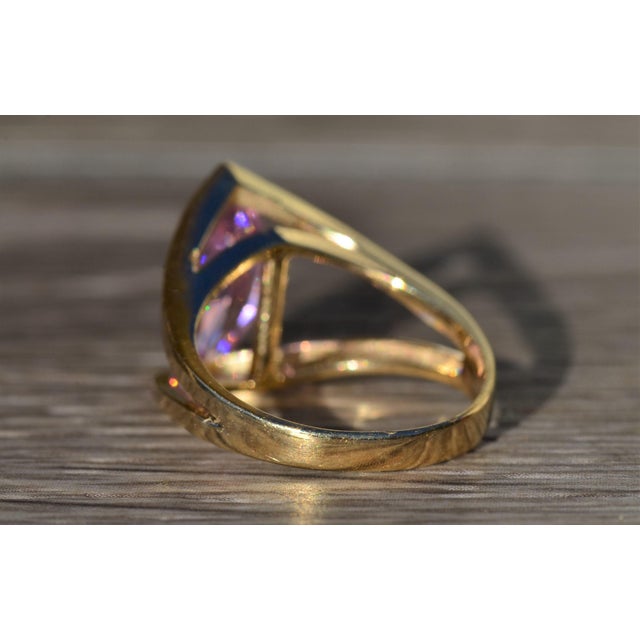 1990s The Kilbourn: Ladies Yellow Gold Cocktail Ring set with Pink Cubic Zirconia For Sale - Image 5 of 10