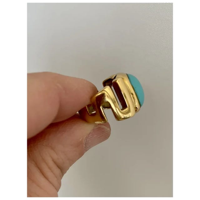 1980s 18k Gold and Persian Turquoise Ring, Size 6 For Sale In Denver - Image 6 of 9
