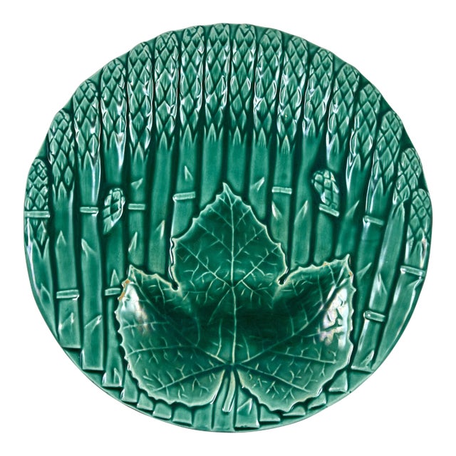 Saint Amand Et Hamage Green French Faïence Asparagus Plate, 1930s For Sale