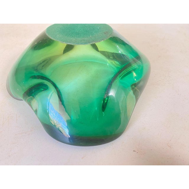 Gold Vide Poche or Ashtray in Green Murano Glass, Italy, 1970s For Sale - Image 8 of 18