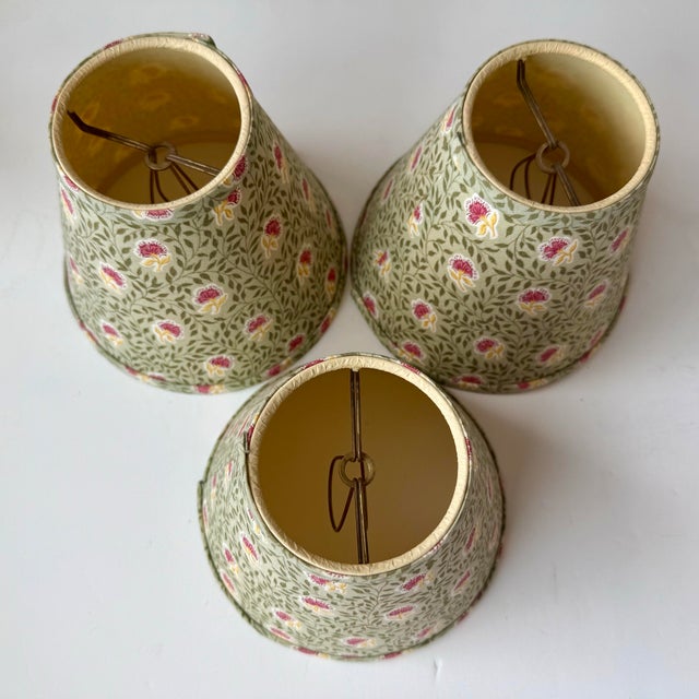 Metal Late 20th Century 8” Fabric Lampshades Willow and Thistle Botanical Print Cottage Floral - Set of Three For Sale - Image 7 of 8