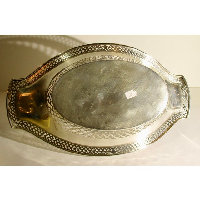 Art Deco Pierced Bread Basket With Handle Sterling 6 Troy Oz. For Sale In New York - Image 6 of 10