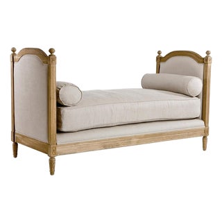 Antoinette Natural Daybed - Natural Linen / Natural Oak Frame For Sale