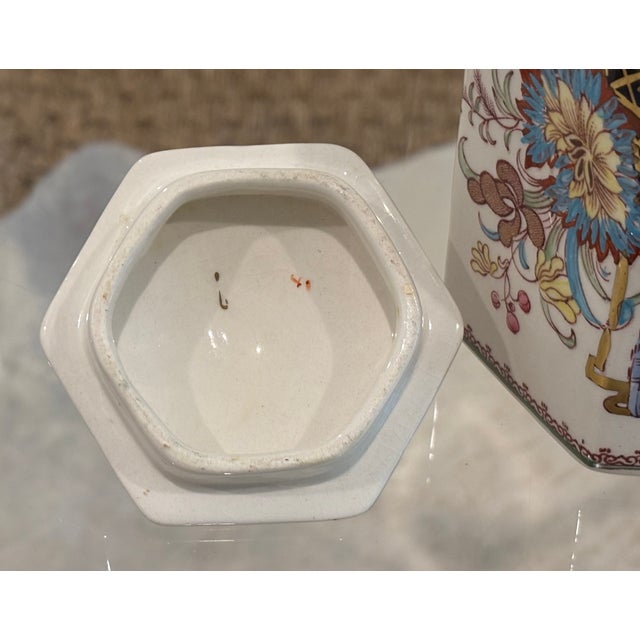 Early 20th Century Mason's Brocade Hexagonal Lidded Ironstone Tea Caddy / Jar For Sale - Image 11 of 18