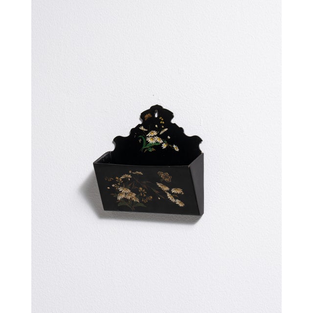 19th Century 19th Century United Kingdom Victorian Black Wood Coat Rack For Sale - Image 5 of 15