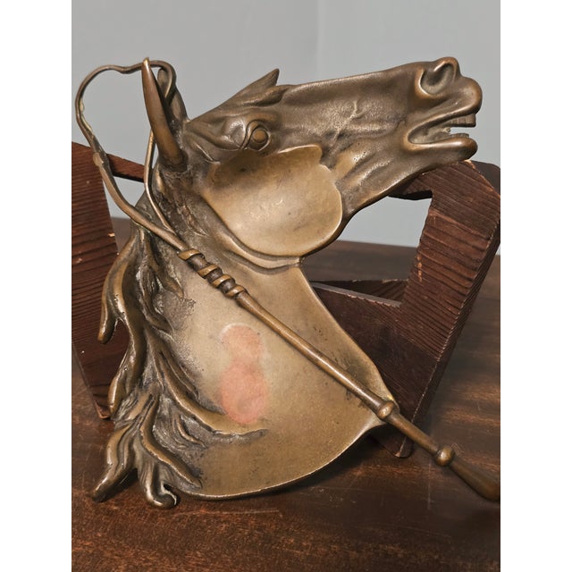 Early 19th Century Vintage St. Louis Car Company Brass Horse‑Head Ashtray – Railway Industrial Decor For Sale - Image 5 of 12
