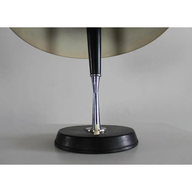 Italian Lacquered Chromed Metal Table Lamp attributed to Oscar Torlasco, 1950s For Sale - Image 6 of 7
