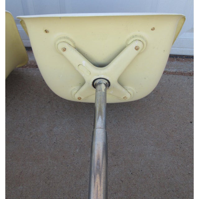 2 Hamilton Cosco Fiberglass Swivel Bar Stools For Sale - Image 15 of 18