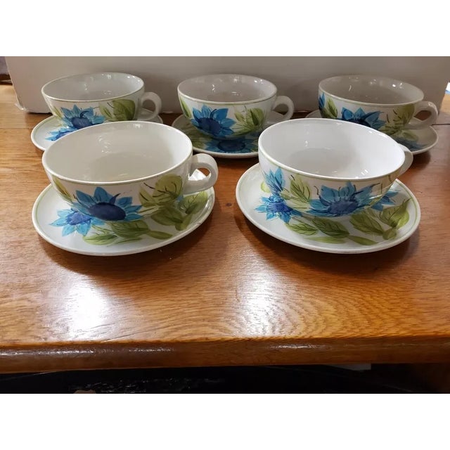 1950s Japanese Ironstone Ware Hand Painted Bowls & Saucers- 10 Pieces For Sale - Image 4 of 10
