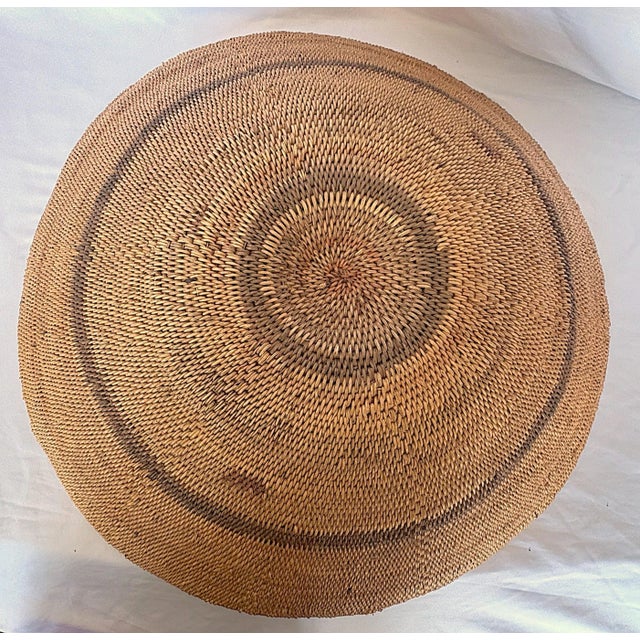 Vintage Native American Natural Fiber Woven Bowl/Basket From the Mid 20th Century For Sale - Image 11 of 14