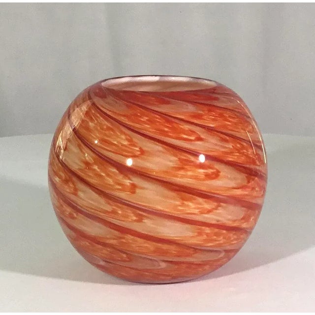 1990s Orb Shaped Cased Glass Vase For Sale - Image 5 of 11
