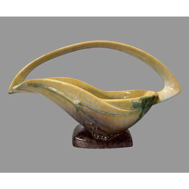 Green Mid 20th Century Vintage Roseville Wincraft Art Deco Art Pottery Handled Basket 2bk-12 For Sale - Image 8 of 8