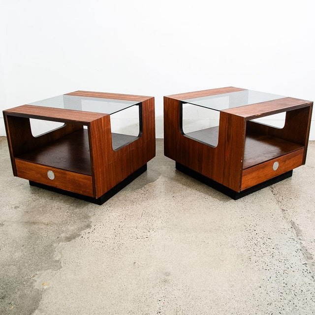 1960s Mid Century Modern Nightstands Tables Side End Glass Vintage Walnut Lane Drawer For Sale - Image 11 of 11