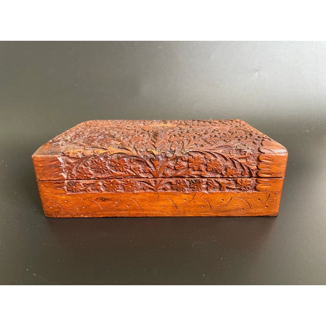 English Antique Anglo-Indian Kashmir Walnut Wood Carving Floral Trinket - Jewelry Box For Sale - Image 3 of 13