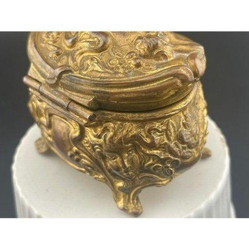 Antique Brass Cherub Jewelry Casket Footed Trinket Box Art Nouveau Figural Putti For Sale - Image 17 of 18