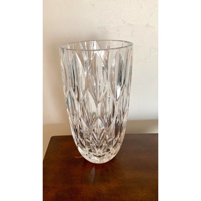 Early 21st Century Abstract Modern Clear Crystal Vase For Sale - Image 5 of 5