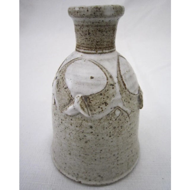 Greige Mid-Century Modern Art Studio Pottery Vase, Signed For Sale - Image 8 of 8