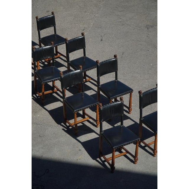 Wood Swedish Grace Dining Chairs in Leather an Carved Wood, Early 20th Century, Set of 8 For Sale - Image 7 of 18