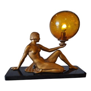 1930's Art Deco Sculpture "Lady Lamp" For Sale
