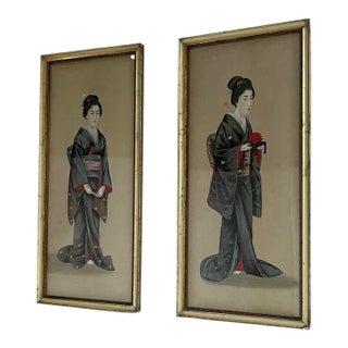 19th Century Japanese Paintings on Silk - Set of 2 For Sale