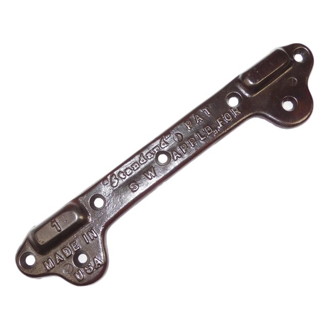 Restored Vintage "Standard" Sw Cast Iron Sink Wall Bracket For Sale