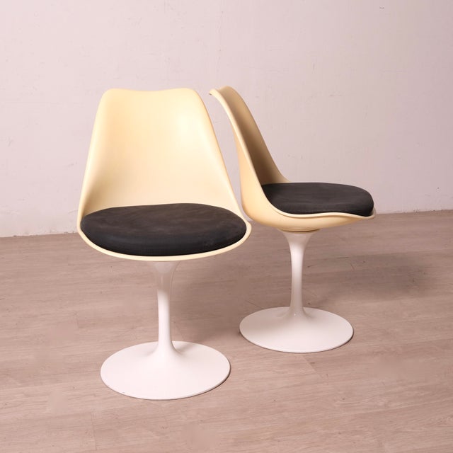 1950s Mvsevm 769-S Swivel Tulip Chairs by Eero Saarinen for Alivar, 1950s, Set of 2 For Sale - Image 5 of 17