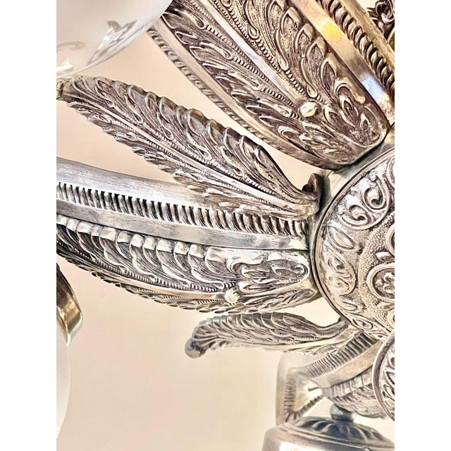 French Art Deco Gilt Silver and Glass Chandelier, 1930s For Sale - Image 3 of 8