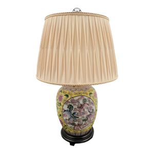 Vintage Foo Dog Chinoiserie Chinese Character Yellow Pink Ginger Jar Pleated Shade Table Lamp