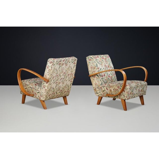 Sculptural Bentwood Lounge Armchairs by Jindřich Halabala, Czechoslovakia, 1940s, Set of 2 For Sale - Image 15 of 17