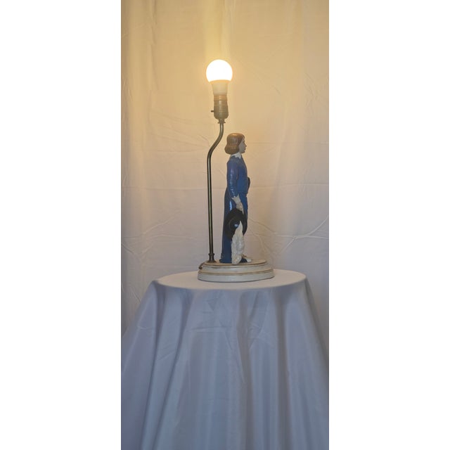 Vintage Pinkie & Blue Boy Figural Table Lamps – Matching Pair For Sale In Boston - Image 6 of 17