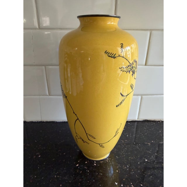 Late 18th Century Shezaburo Goto Japanese Meiji Period Yellow Vase W/Wisteria Signed For Sale In Sacramento - Image 6 of 7