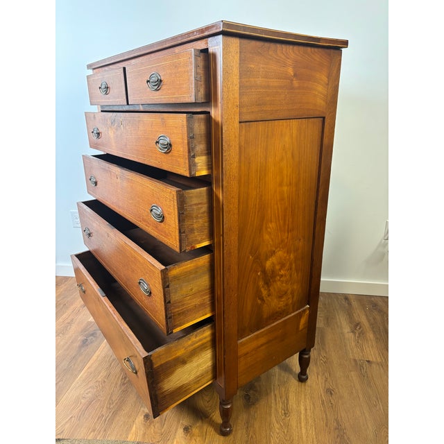 Early 19th Century Antique Southern American Walnut Tall Chest of Drawers Upcountry South Carolina, Circa 1825 For Sale - Image 5 of 17