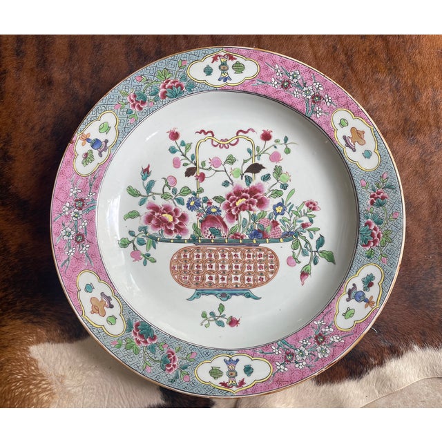 18th Century Antique Large Famille Rose 'Flower Basket' Charger For Sale - Image 5 of 12