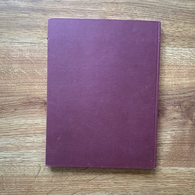 Published in 1975. A wonderful book showcasing the art of Renoir.