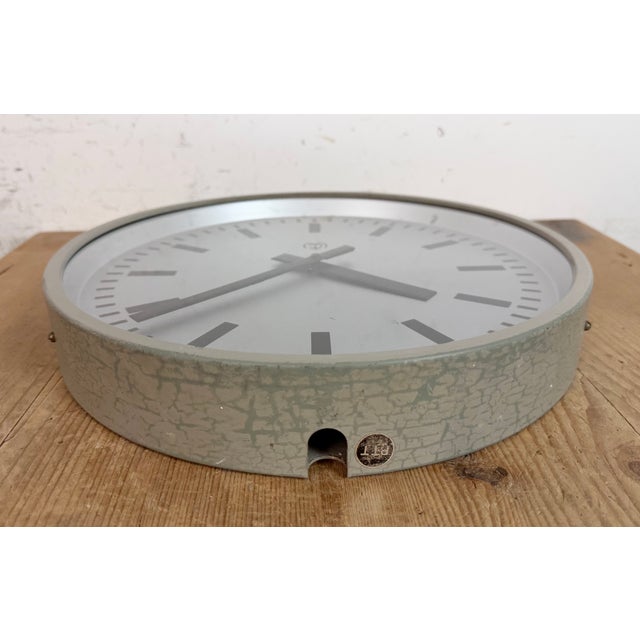 Vintage Industrial Station Wall Clock from TCW, 1960 For Sale - Image 11 of 17