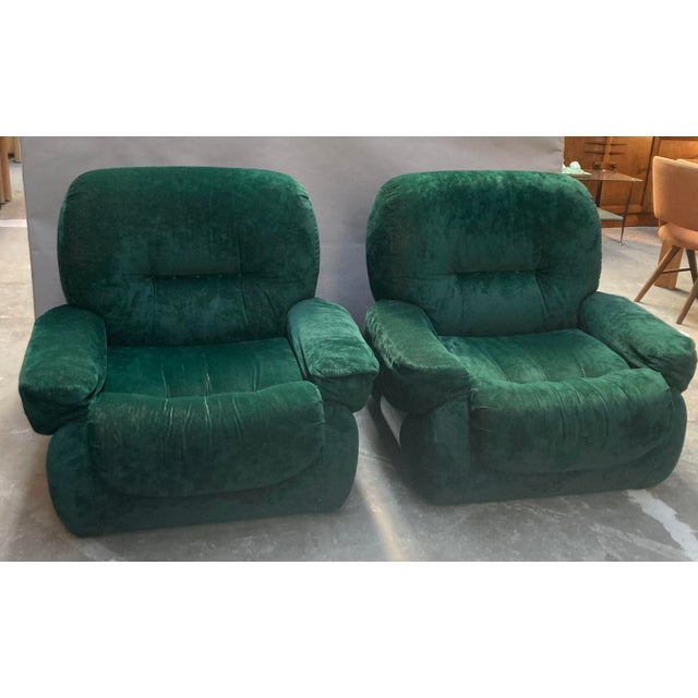 Late 20th Century Italian Green Velvet Lounge Chairs,1970s, Set of 2 For Sale - Image 5 of 15