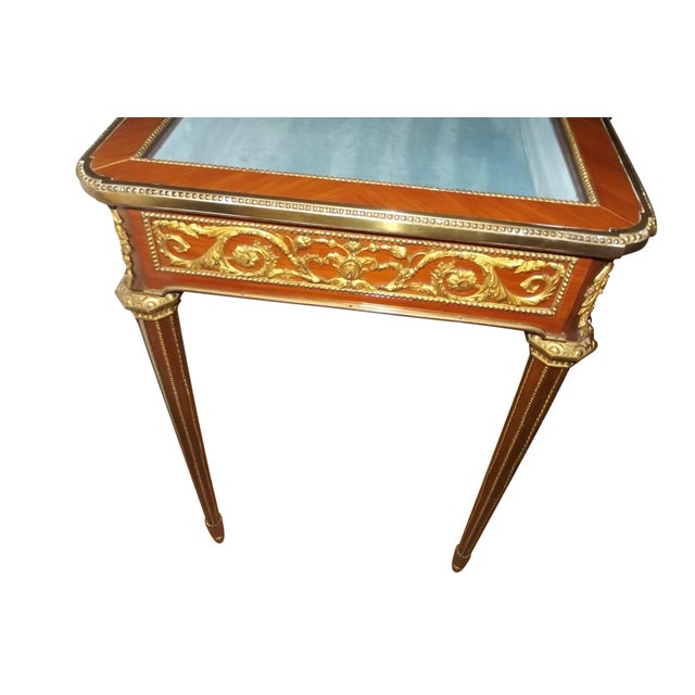 Stunning 19th Century Louis XV Style Vitrine or "Bijouterie" Display Table. This piece has incredible detail and design....