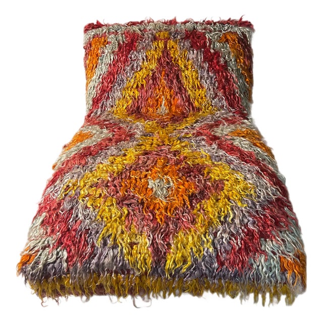 Vintage Shaggy Turkish Rug Chaise/Retro,boho For Sale