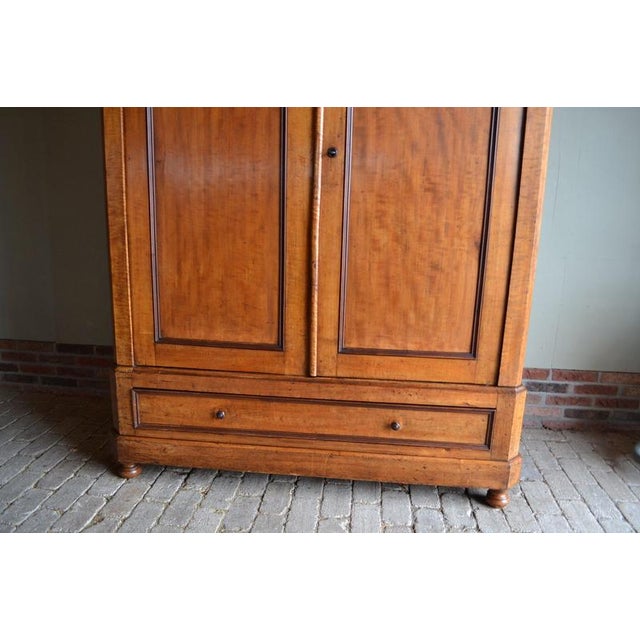 Antique Cabinet in Cherry Wood, 1800s For Sale - Image 4 of 10