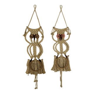 1960-1970’s Mid Century Modern Boho Chic Macrame Owl Wall Hanging Towel Rings a Pair For Sale