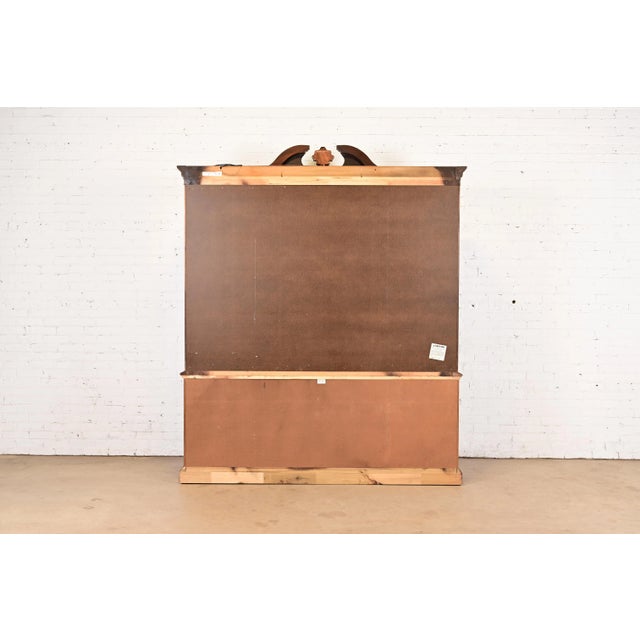 Thomasville Georgian Carved Flame Mahogany Lighted Breakfront Bookcase Cabinet For Sale - Image 14 of 15