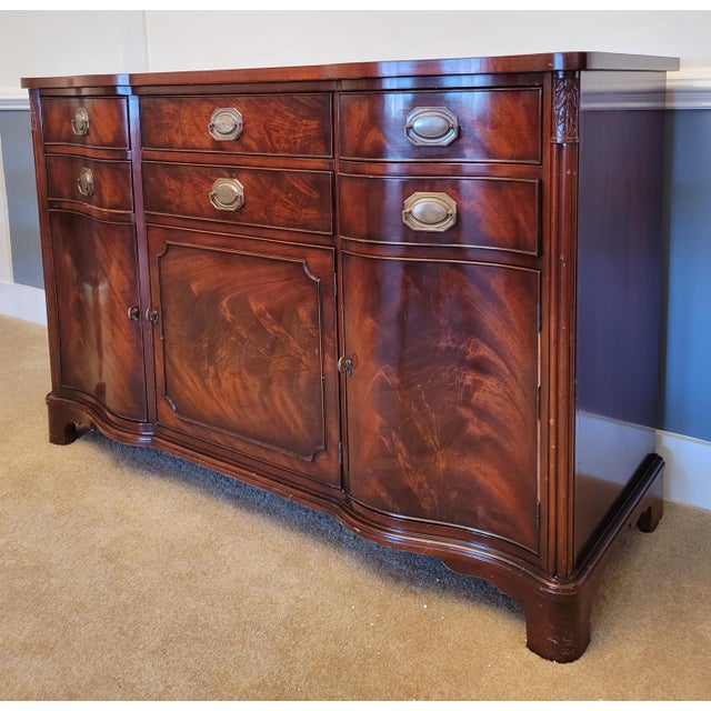 Chippendale 1940s Regency Flame Mahogany Buffet by Morganton Furniture For Sale - Image 3 of 13