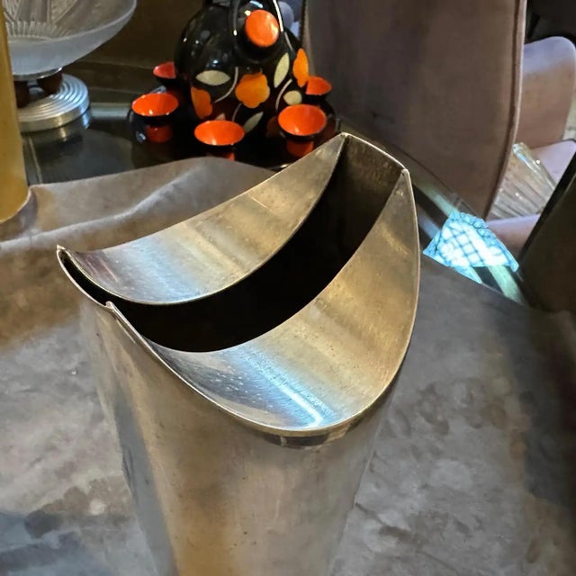 Silver 1970s Minimalist Silver Plated Sculptural Vase Designed by Lino Sabattini For Sale - Image 8 of 9