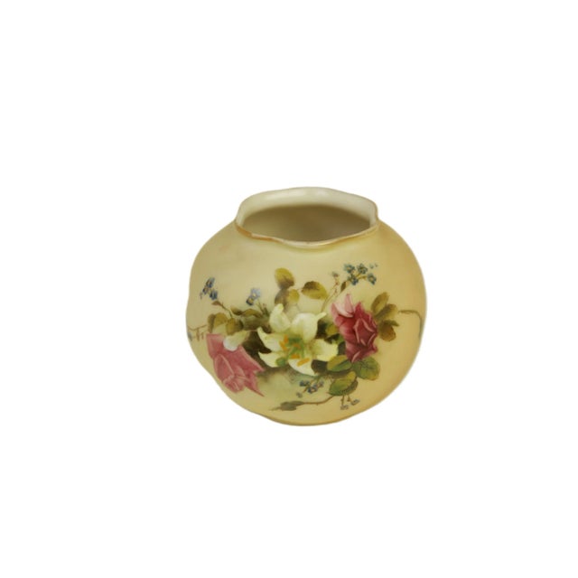 Ceramic Worcester 19thC. Blush Ivory Cachepot, C.1905 For Sale - Image 7 of 10