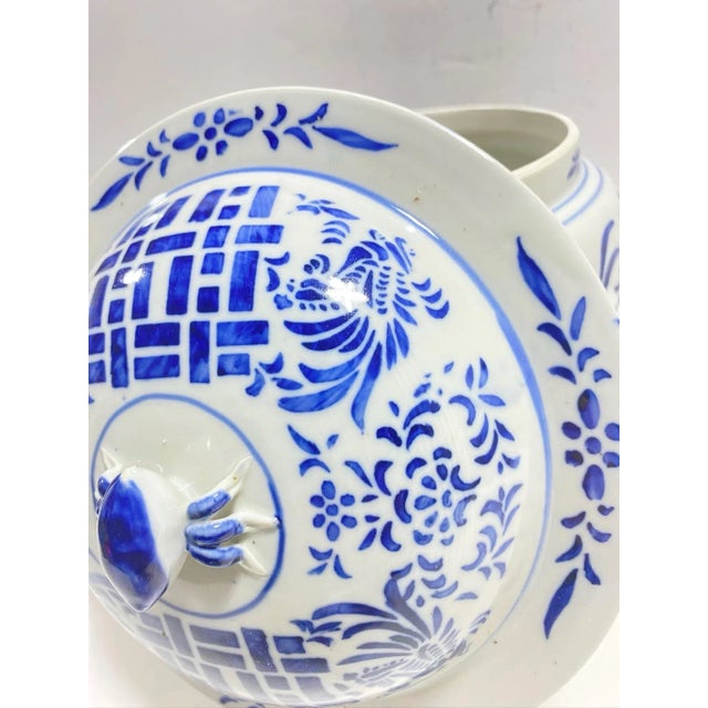 Double Happiness Chinoiserie Ginger Jar With Handles – Large Blue & White Lidded Porcelain For Sale In Louisville - Image 6 of 11