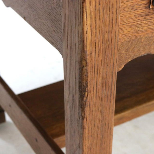 1920s Antique Stickley Brothers Three Drawer Oak Library Table Desk C1920 For Sale - Image 5 of 18