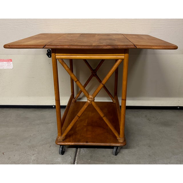 Mid-Century Modern 1950s Heywood-Wakefield Birch Rattan Drop Leaf Bar Serving Cart For Sale - Image 3 of 9