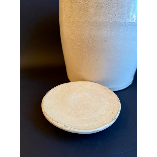 Antique Off White Salt Glazed Crock With Lid For Sale - Image 9 of 11